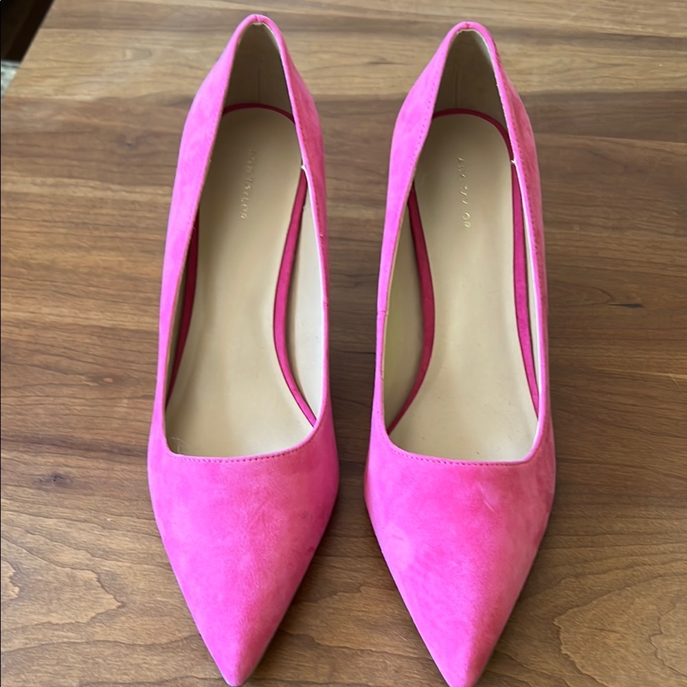 Ann Taylor Pink Suede Women's Pumps